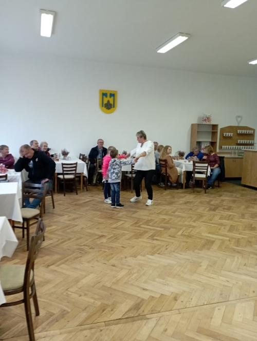 Podzimní setkání v sále KD v Heřmanicích u Oder